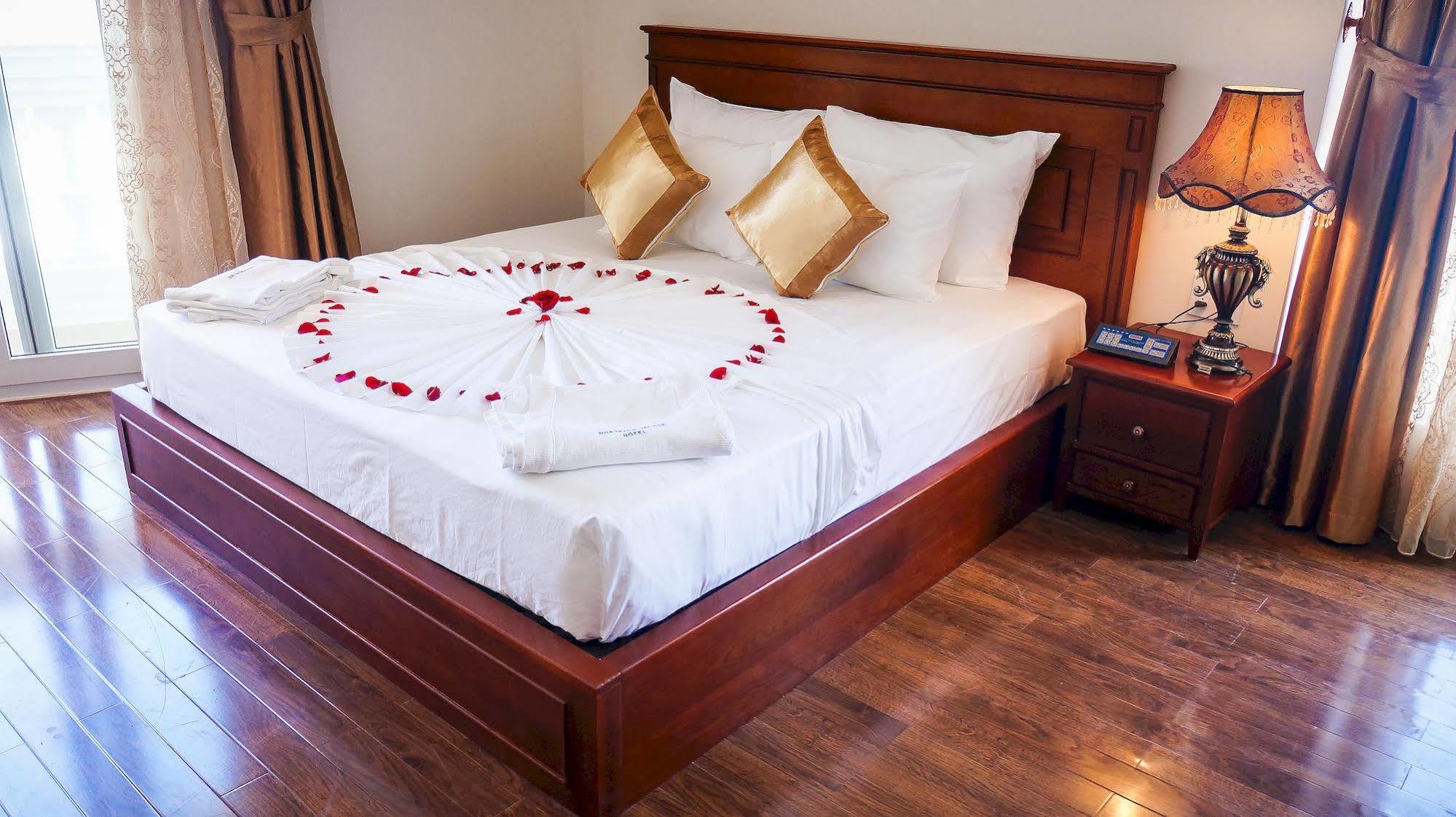 Nha Trang Palace Hotel Zewnętrze zdjęcie