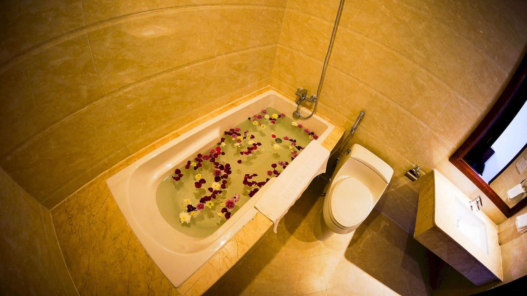Nha Trang Palace Hotel Zewnętrze zdjęcie