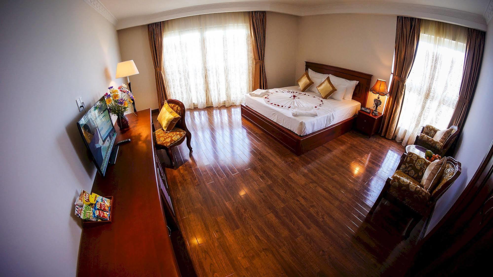 Nha Trang Palace Hotel Zewnętrze zdjęcie